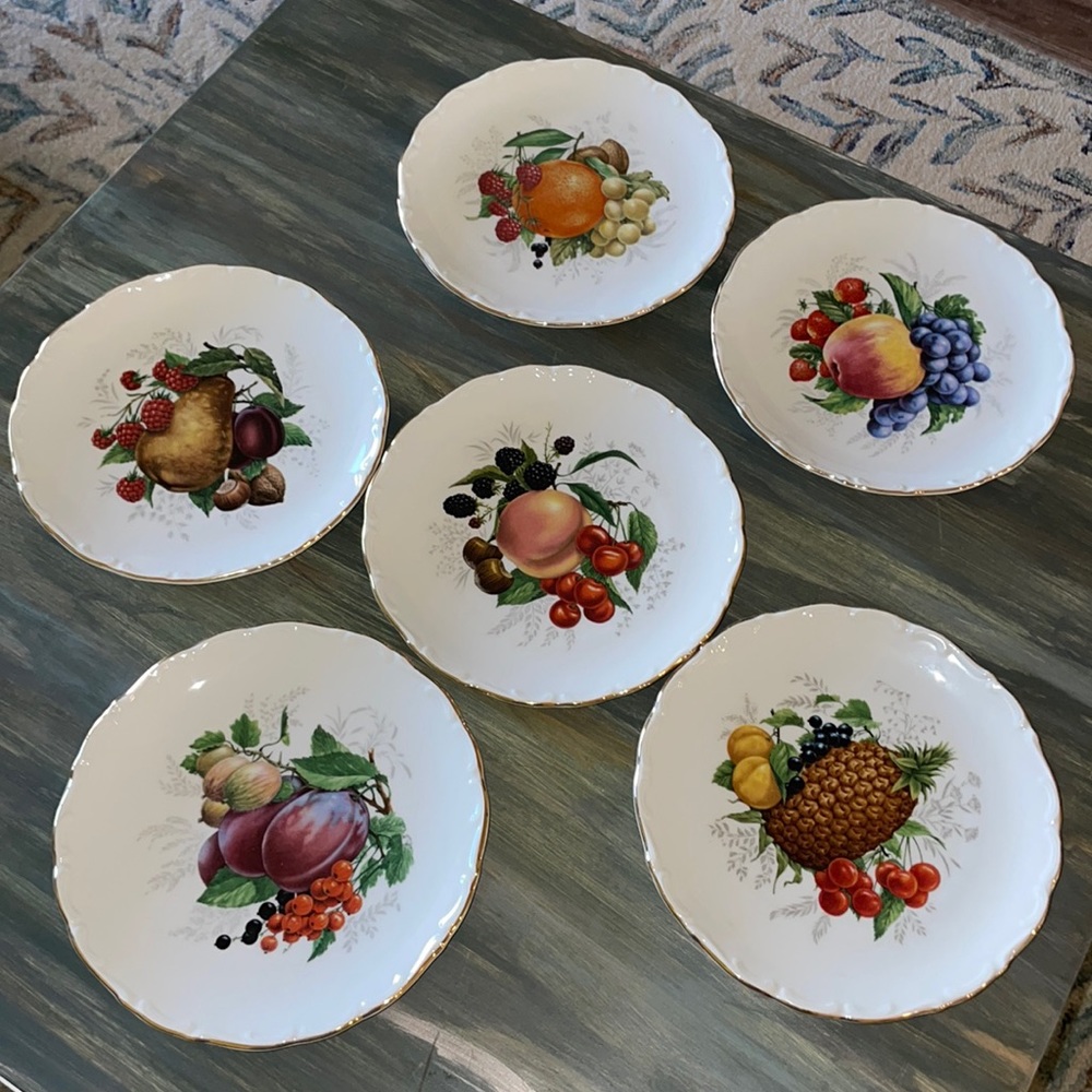 Vintage Schumann Arzberg Set of 6 Fruit Plates
